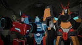 Трансформеры: Роботы под прикрытием Крутой Бамблби